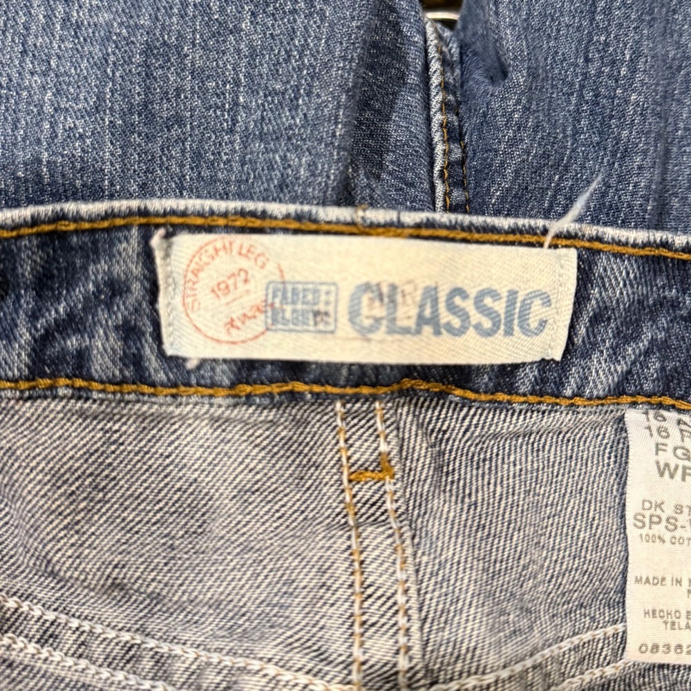 Faded Glory Classic Straight Leg Jeans Womens 16 Reg Dark Stonewash Blue Denim - Picture 4 of 5